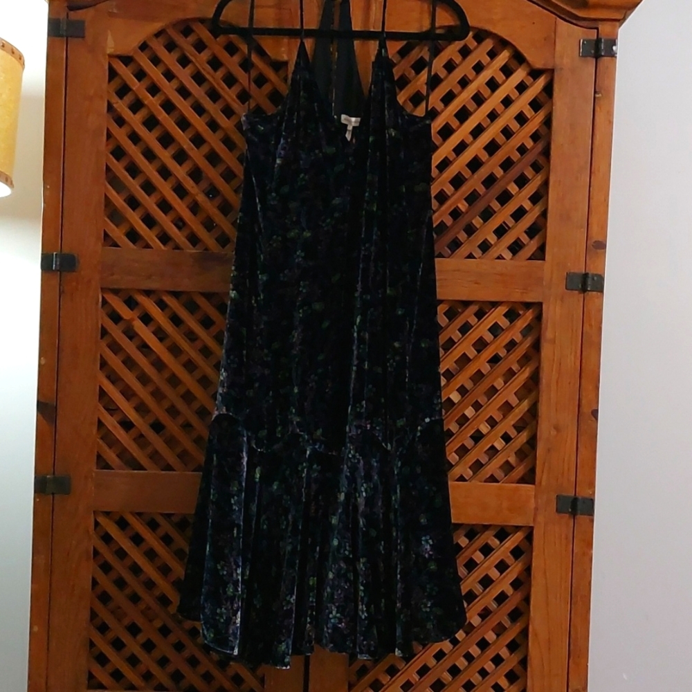 Rebecca Taylor, black floral cocktail dress, size 4.